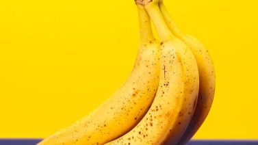 Do Bananas Need To Be Organic? Examining The Differences And Benefits